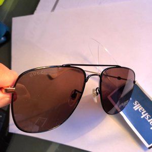 Gucci Sunglasses Aviator Black 54-16-140 BNWT + authenticity documentation